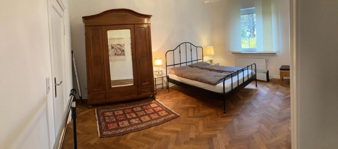 Ganze Wohnung Mit Garten BRE Dış mekan fotoğraf